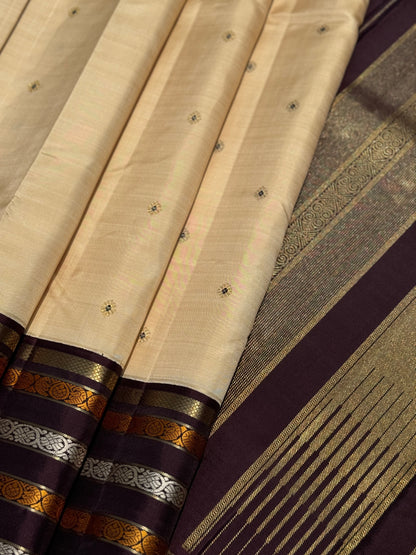 Reserved for Priya - No Zari Revival vintage korvai kanchivaram silk saree with 5 pettu border