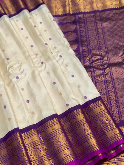 Gadwal silk saree with meenakari work and Kanchivaram turning border