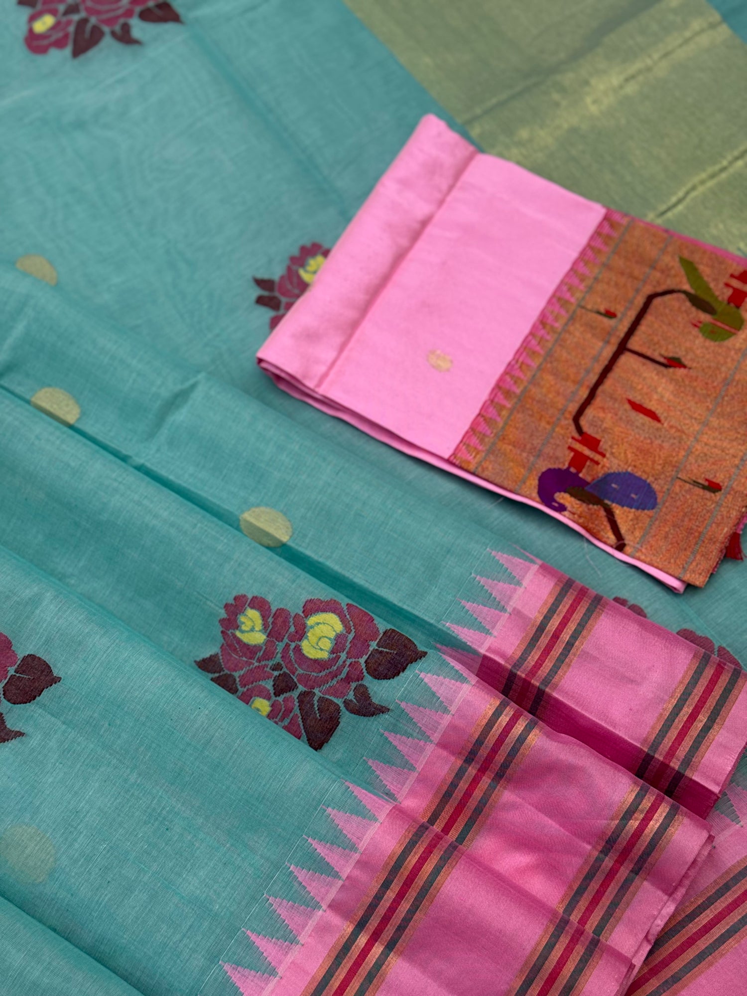Pastel blue with peony pink bouquet of flowers jamdani motifs ponduru Khadhi jamdani saree