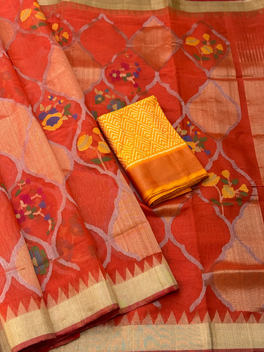 A designer exclusive ponduru Khadhi full jaal weave jamdani Saree