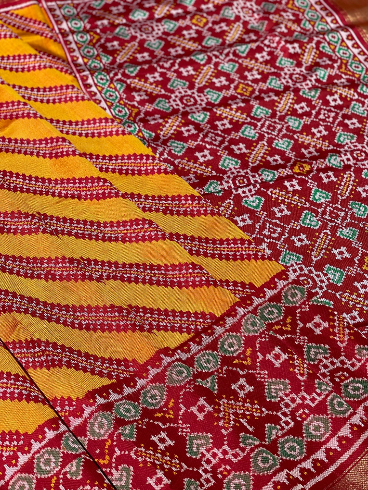 Rajkot Semi Double Ikkat patola silk saree