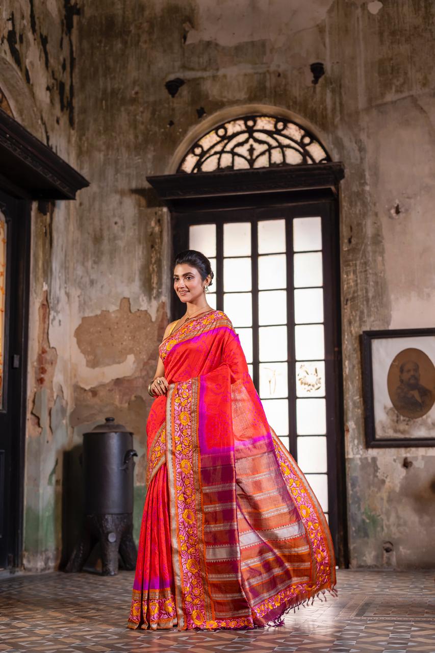 Parsi Gara with Rai Bhandej stunning Korvai Kanchivaram in rustic orange with pink