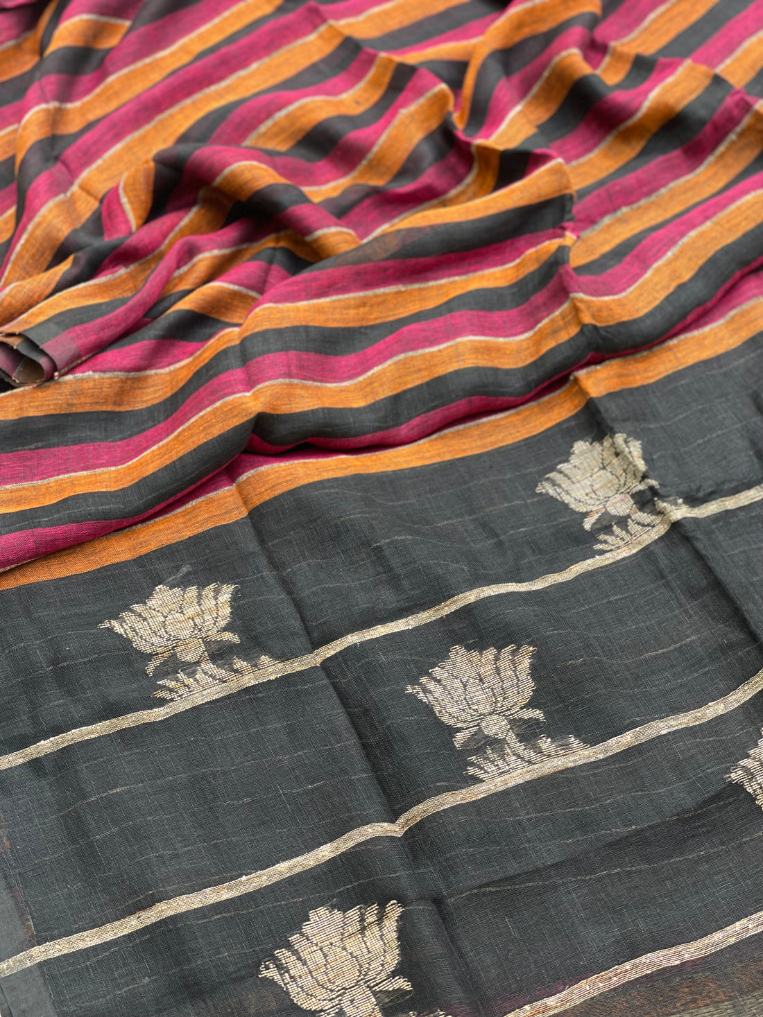 Organic Linen by Linen Jamdani Saree