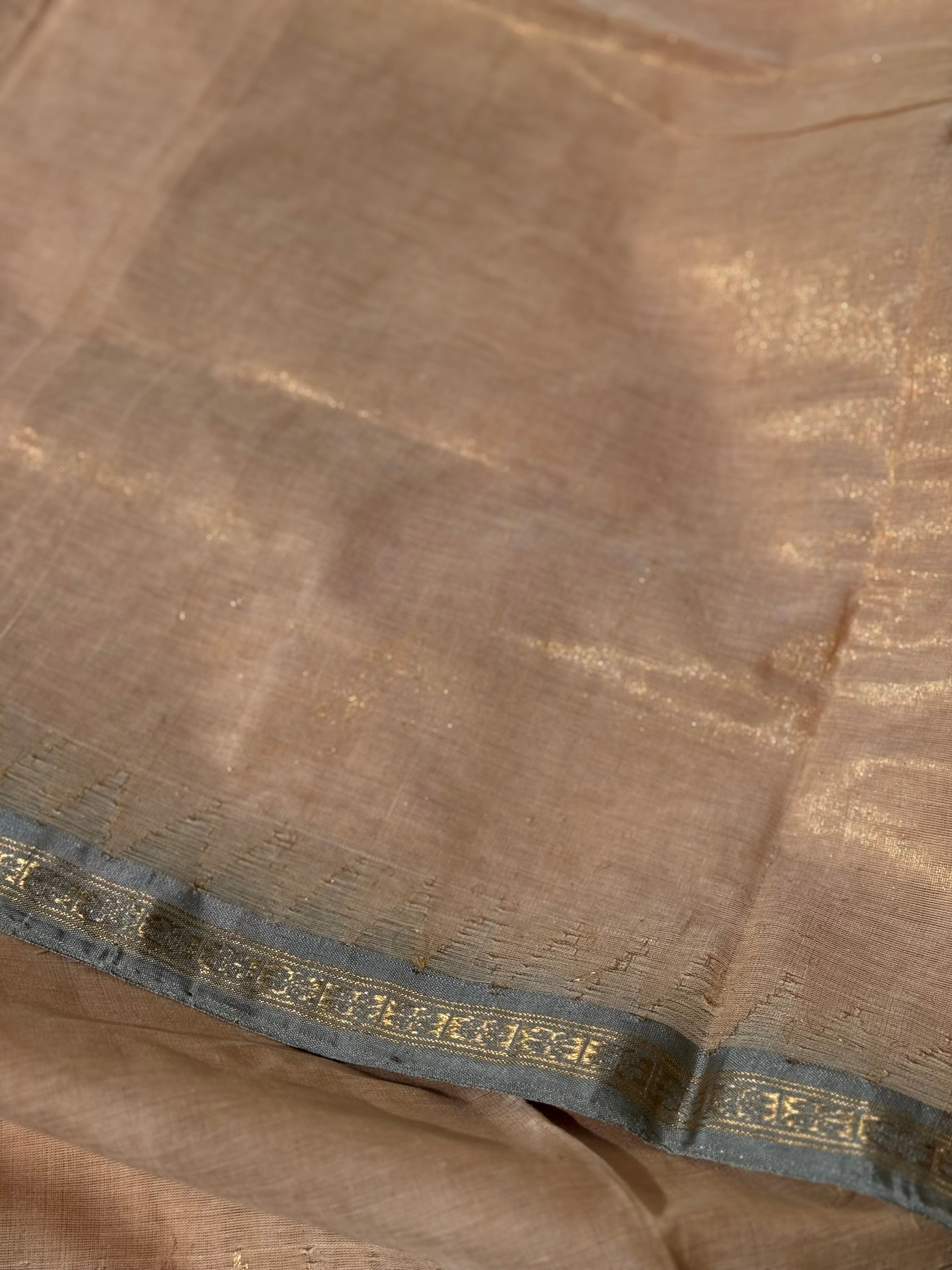 Handspun Khadhi cotton saree with grey dobby border with tissue blouse