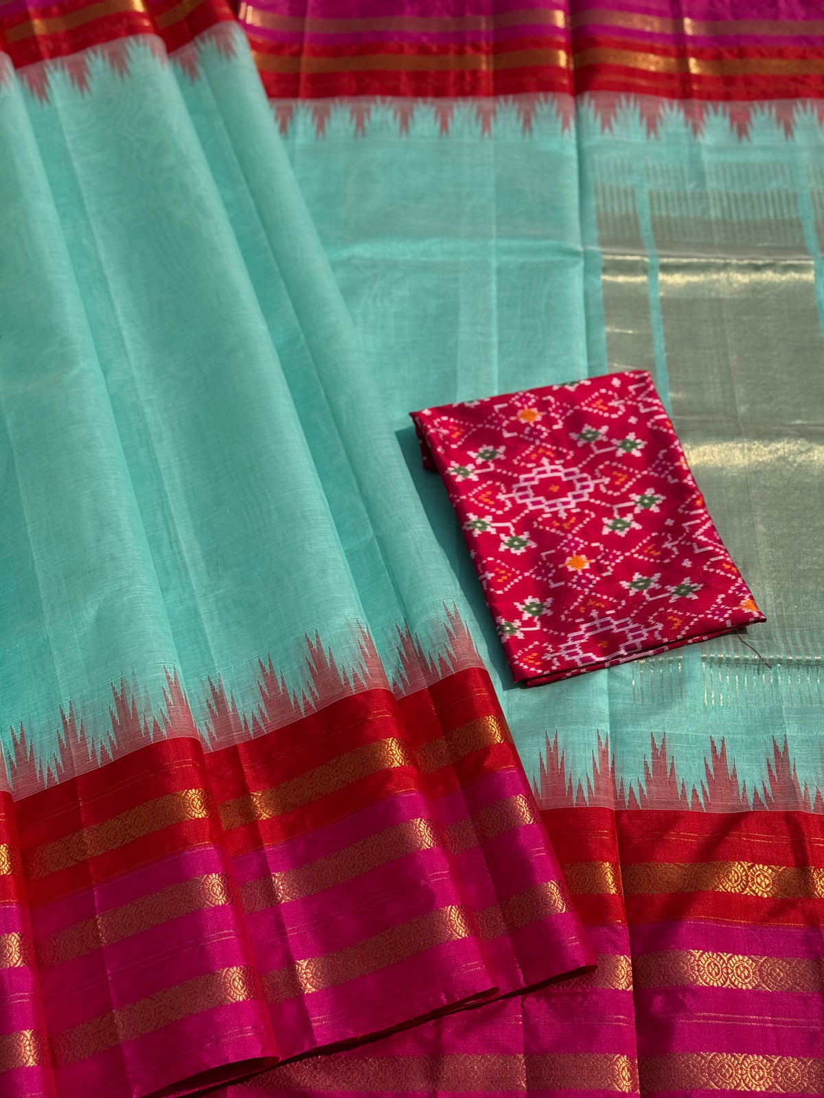 Handspun and handwoven ponduru Khadhi by silk saree