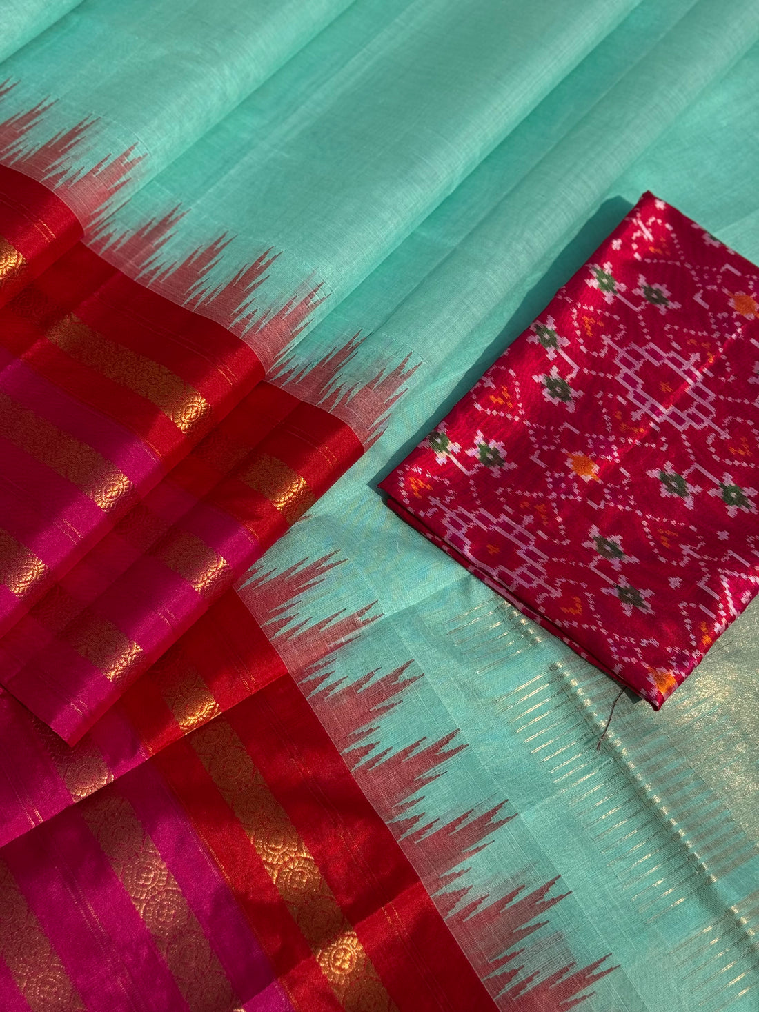 Handspun and handwoven ponduru Khadhi by silk saree