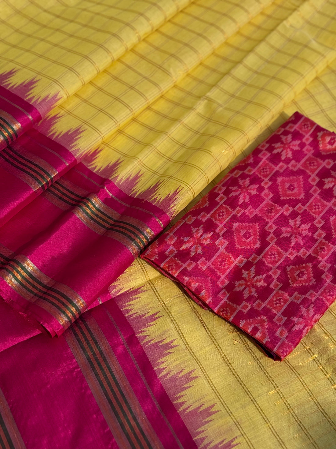 Handspun and handwoven ponduru Khadhi cotton saree