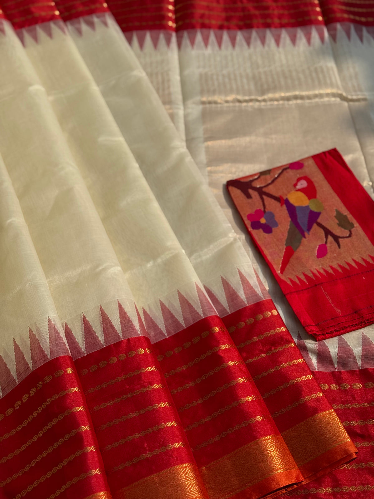 Handspun and handwoven ponduru Khadhi by silk saree