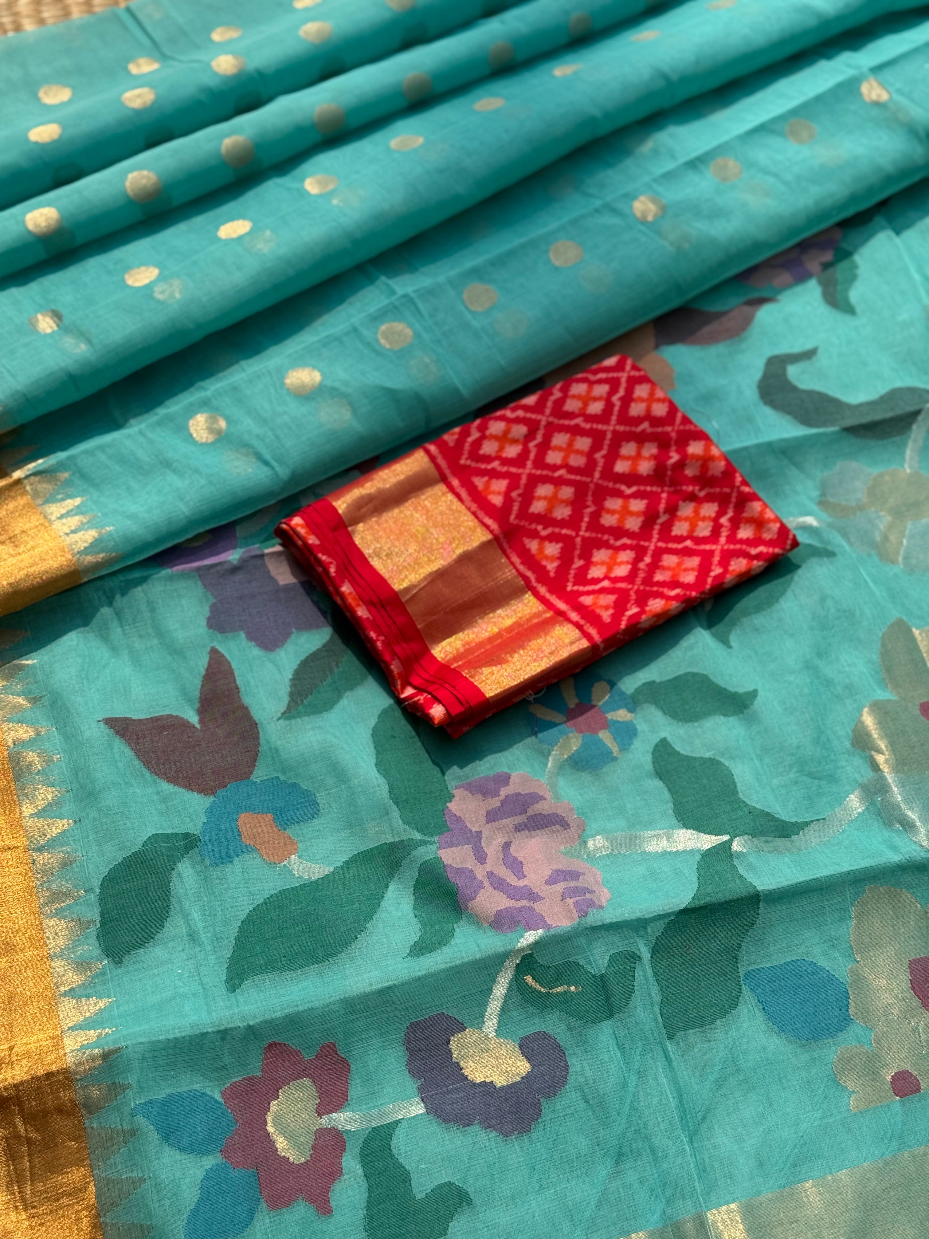 A gorgeous pastel foam blue shade handspun ponduru Khadhi jamdani cotton saree