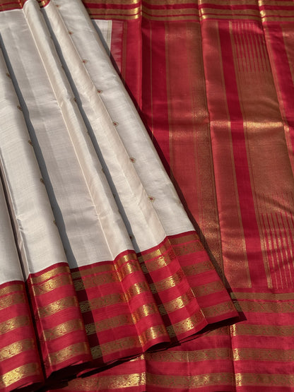 Revival vintage korvai kanchivaram silk saree with 5 pettu border