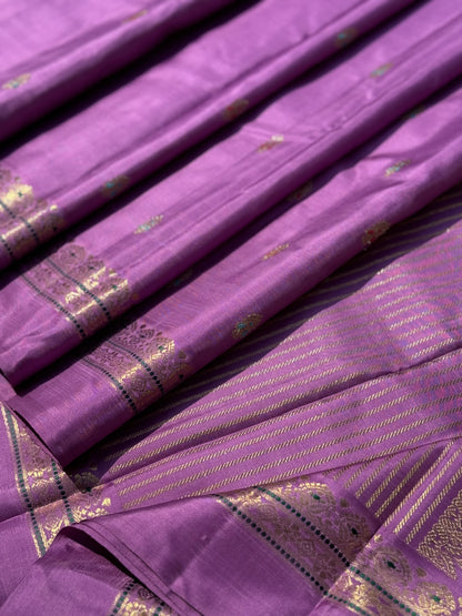 Masterpiece Lilac shade Kanchivaram silk saree with Magnificent peacock Pallu