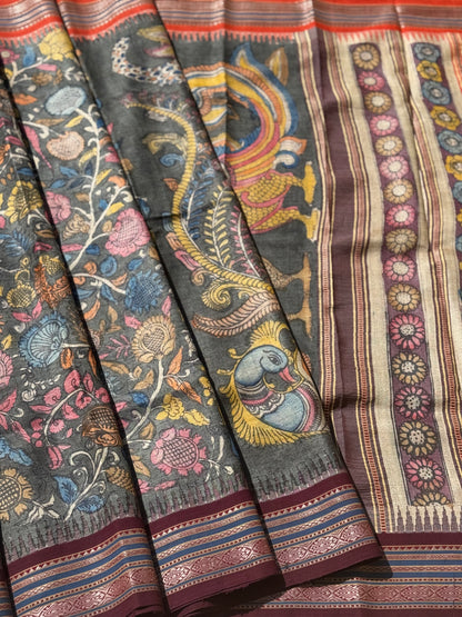 A gorgeous one of a kind created in vidharbha tussar silk a beautiful mauve shade