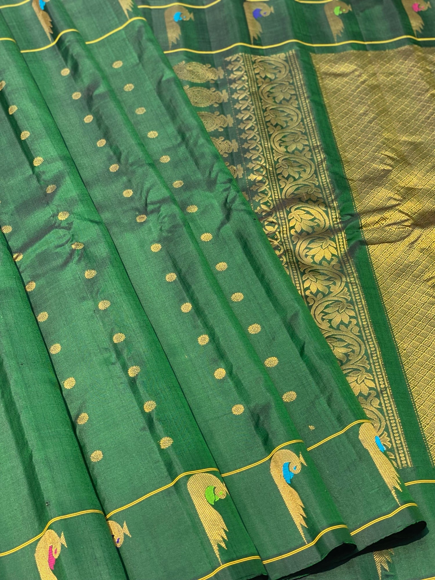 Handwoven Gadwal Silk With Meenakari Peacock Butties In The Border And Grand Pallu Saree