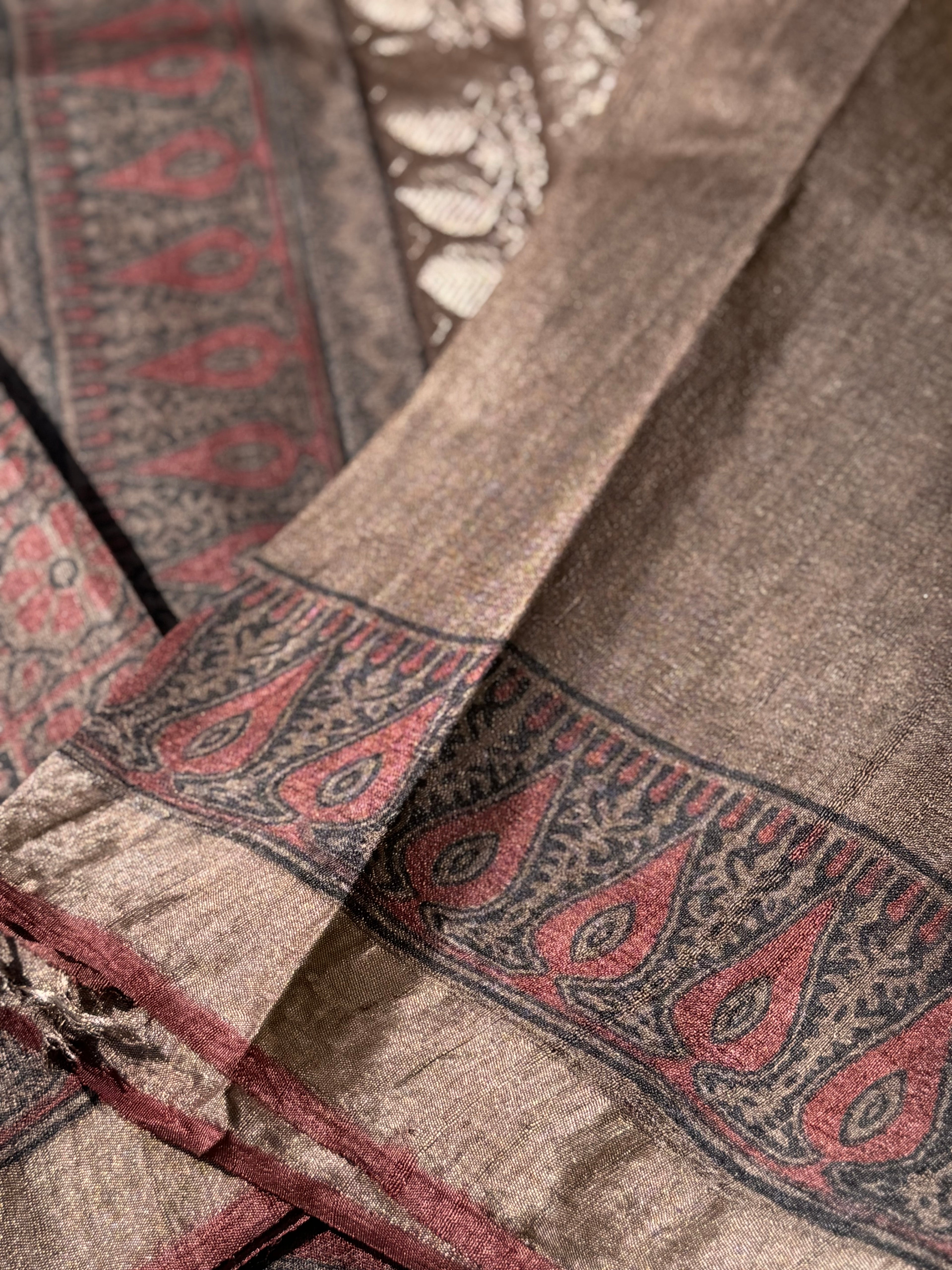 EYARKAI - NATURAL DYE KODALIKARUPPUR BLOCK PRINTS ON TUSSAR BY TUSSR SILK