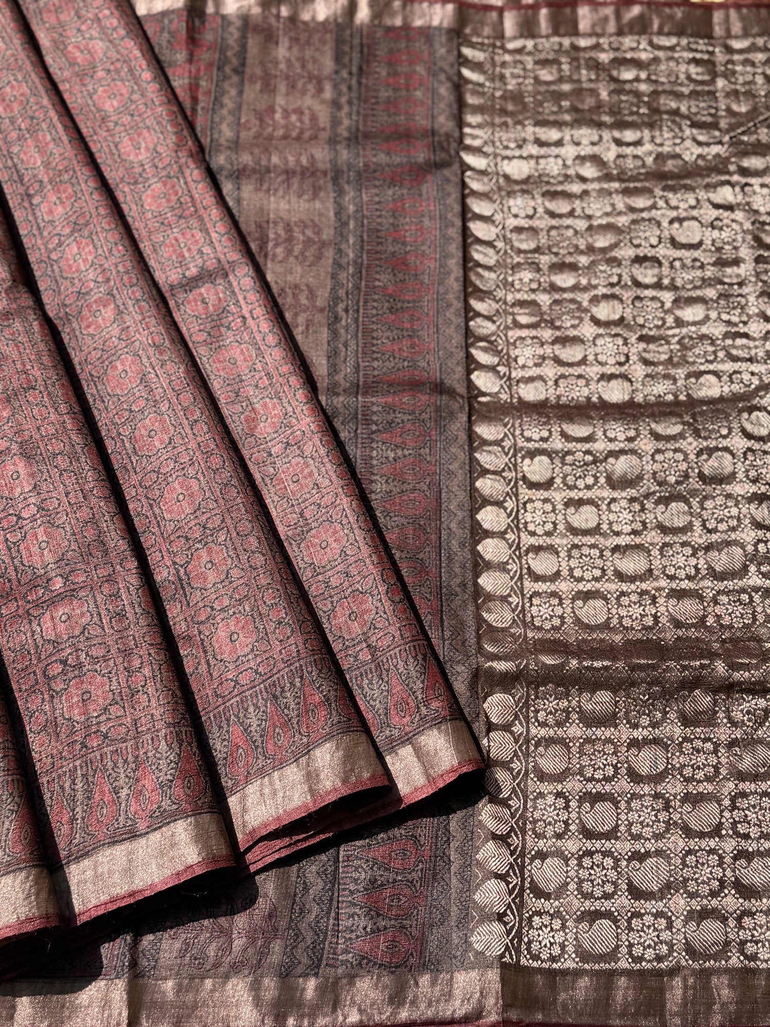 EYARKAI - NATURAL DYE KODALIKARUPPUR BLOCK PRINTS ON TUSSAR BY TUSSR SILK