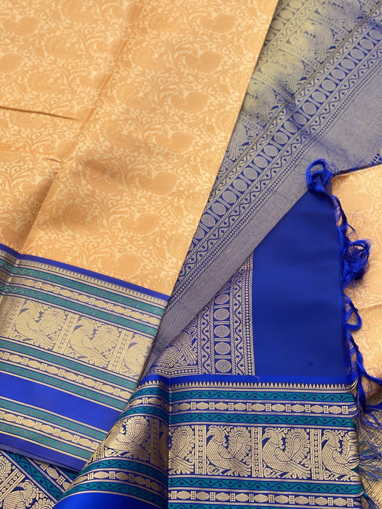 Threadwork Kanchivaram Silk Saree With Vanasingaram Threadwork Body And Zari Border