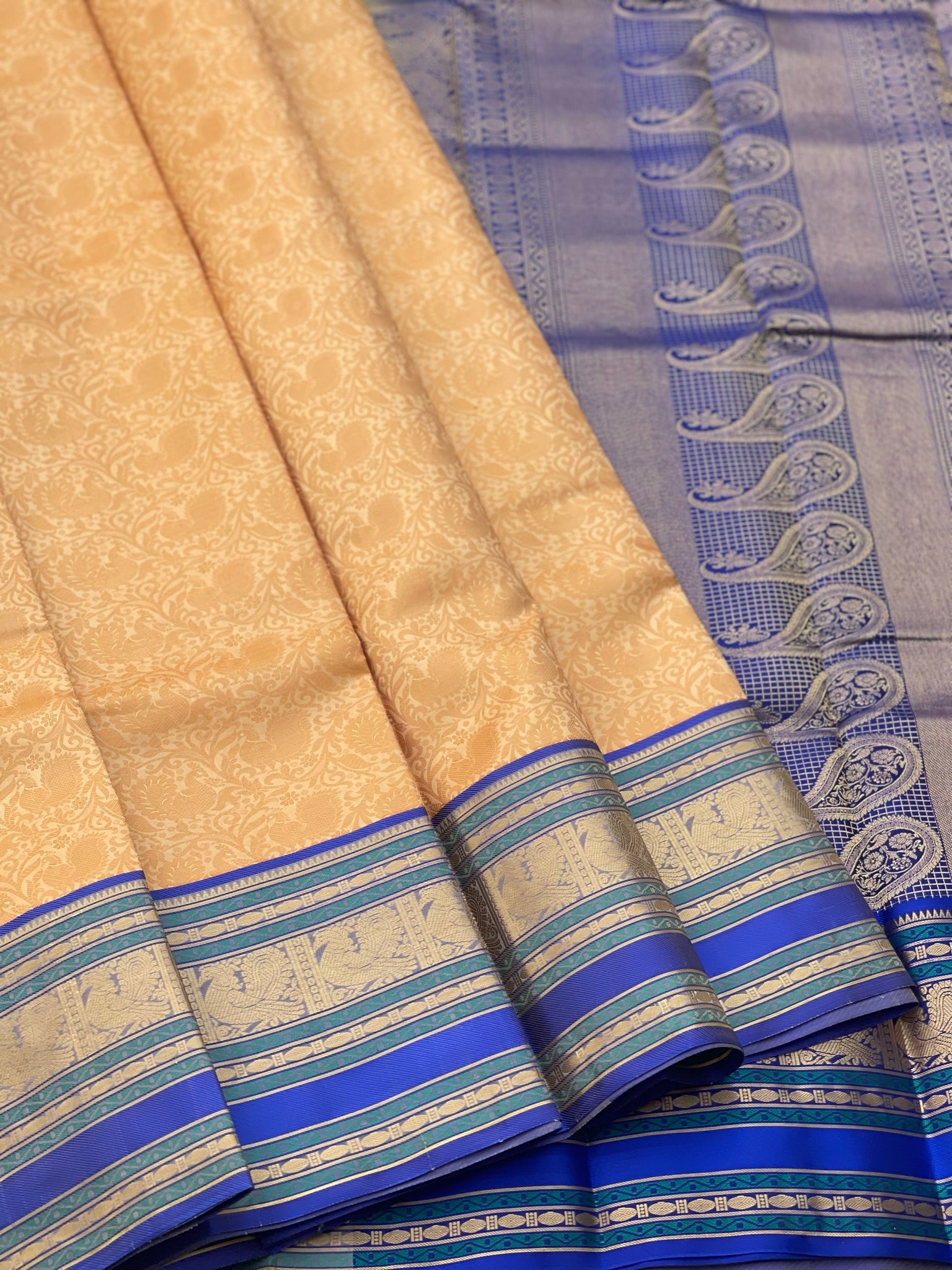 Threadwork Kanchivaram Silk Saree With Vanasingaram Threadwork Body And Zari Border