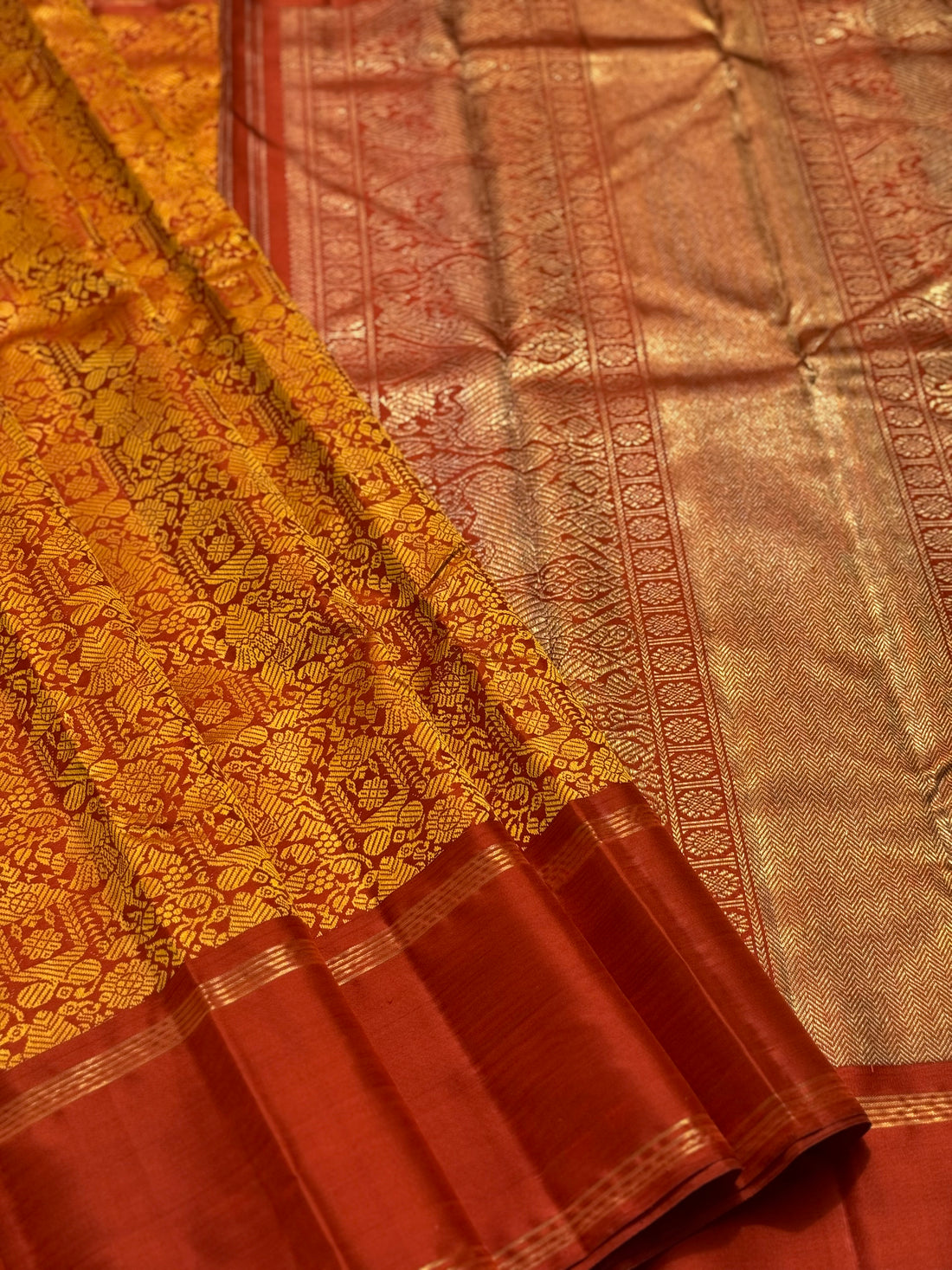 Stupendous Garudaseva weave kanchivaram collective silk saree