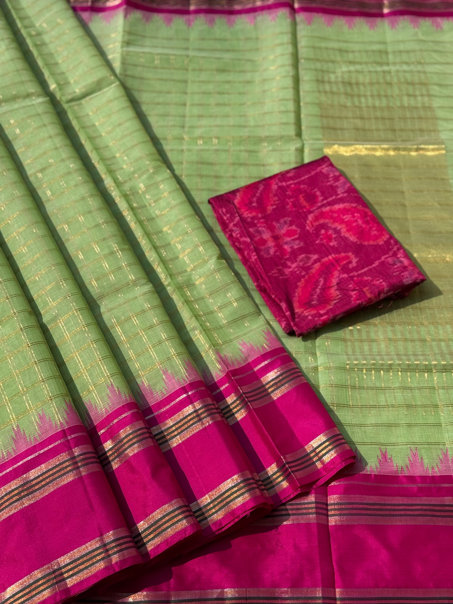 Handspun and handwoven ponduru Khadhi cotton saree with zari checks