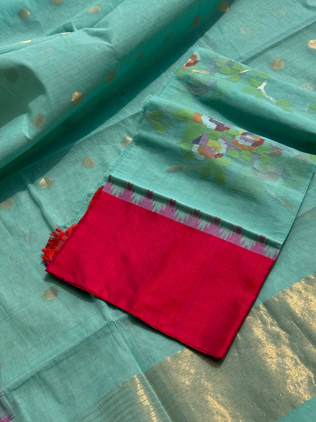 cyan green Ponduru Khadi blouse jaal Jamdani Saree