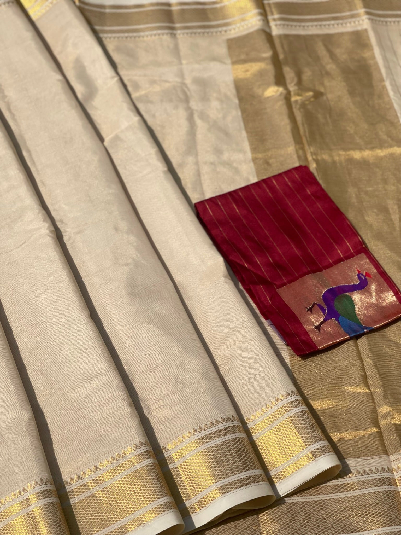 Exclusive Paithani Cotton Saree With Zari Woven Body Tissue Paithani Pallu Kadiyal Border Saree