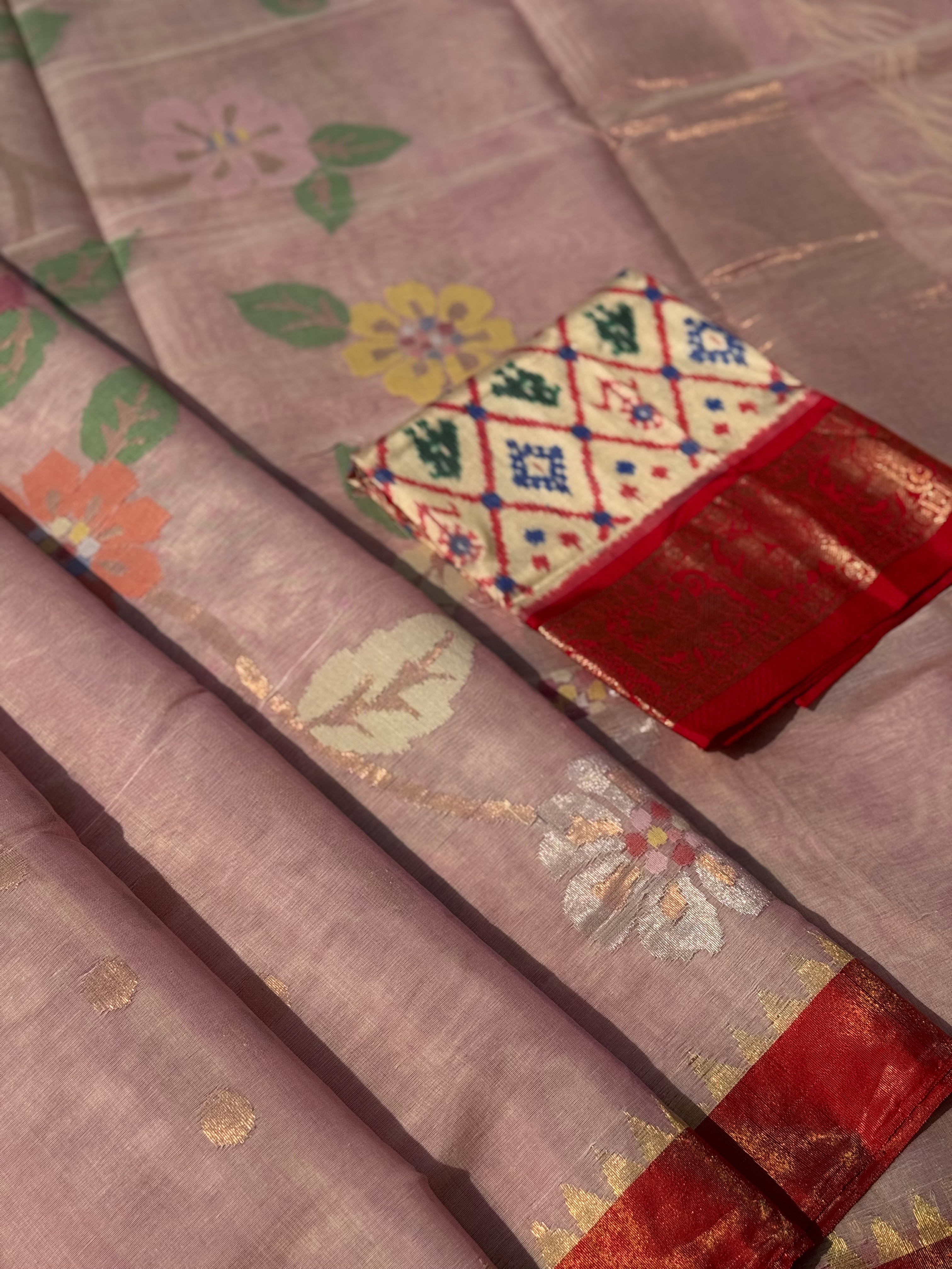 ponduru Khadhi jamdani saree in peony pink