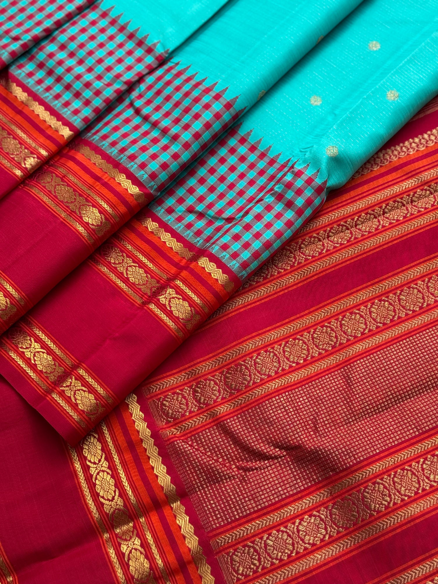 PARAMPARA Kanchivaram silk saree in seafoam blue with arakku shade