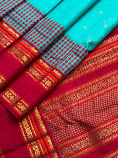 PARAMPARA Kanchivaram silk saree in seafoam blue with arakku shade