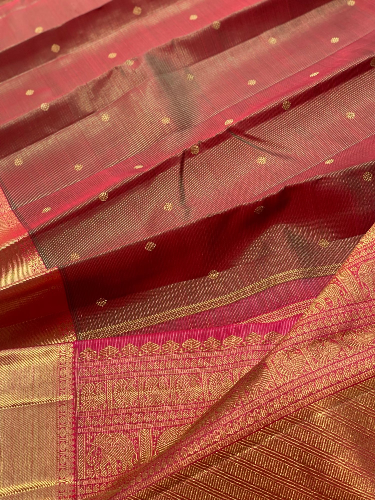 Heirloom Vairaoosi Kanchivaram Silk Saree With 4 Gm Gold Zari