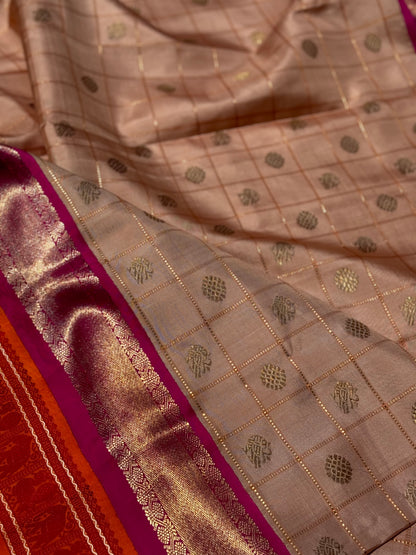 MASTERPIECE- RETTAIKORVAI KANCHIVARAM SILK SAREE IN ROSEGOLD SHADE