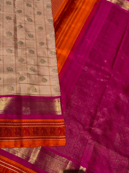 MASTERPIECE- RETTAIKORVAI KANCHIVARAM SILK SAREE IN ROSEGOLD SHADE