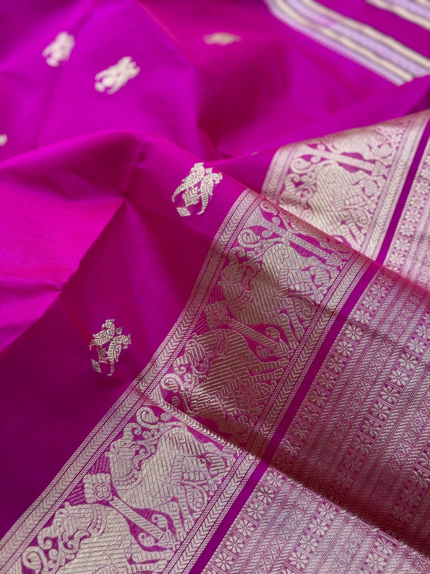 A gorgeous pattuRose pink shade handwoven zari checks with deer motifs Kanchi  silk cotton saree