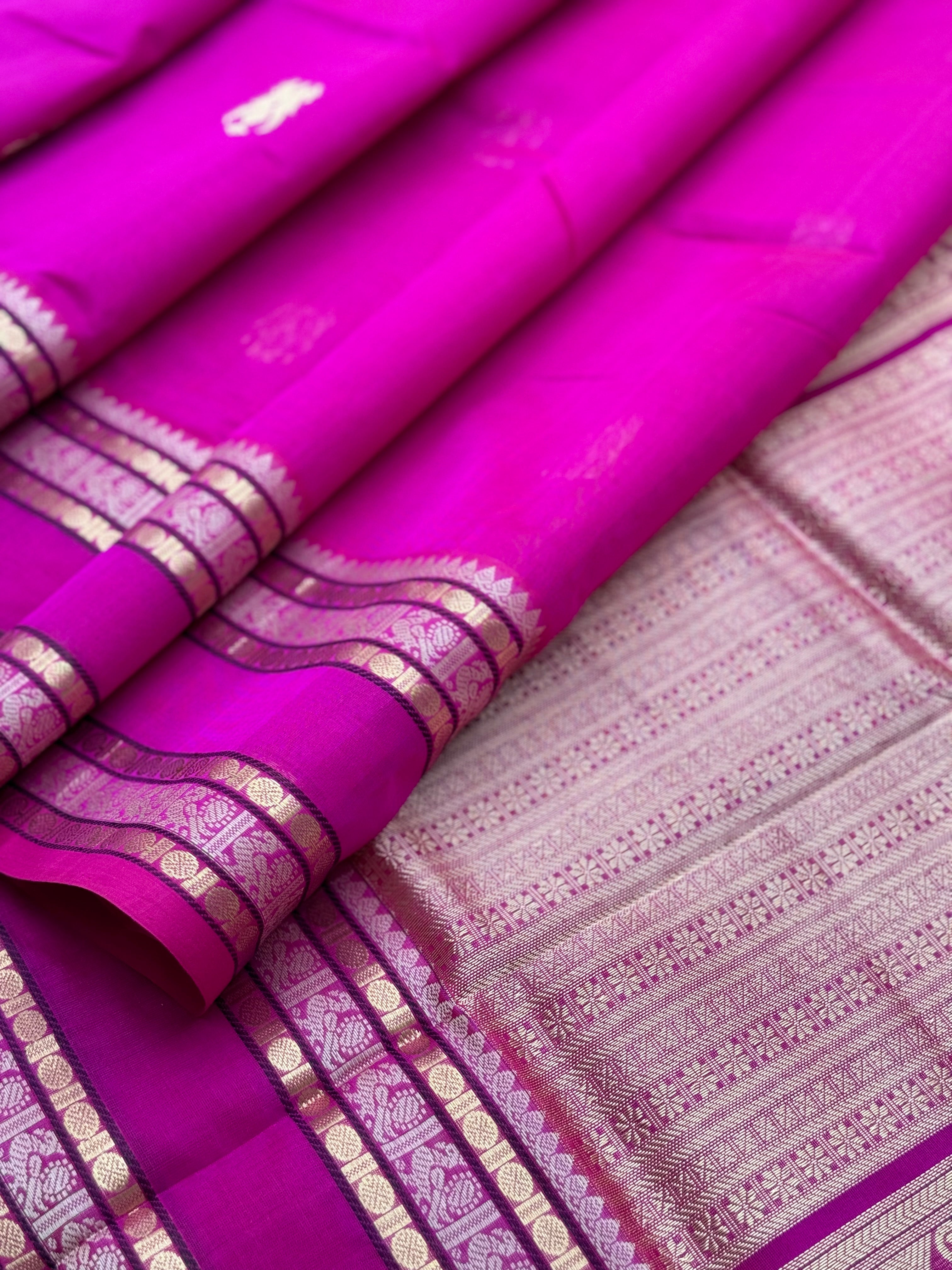 A gorgeous pattuRose pink shade handwoven zari checks with deer motifs Kanchi  silk cotton saree