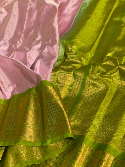 Peony Pink With Green Kanchi Turning Border Kuttu Gadwal Silk Saree