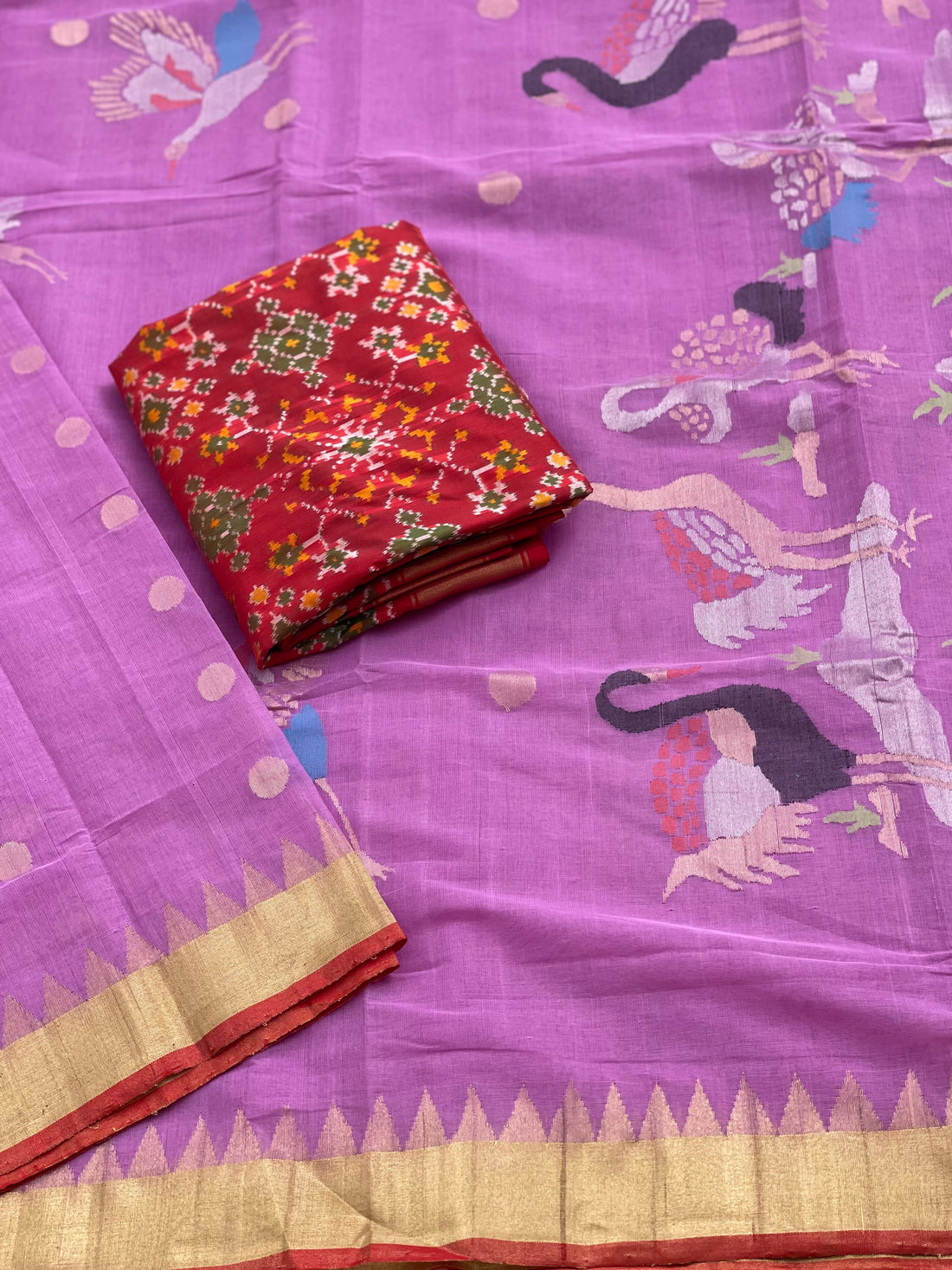 A gorgeous lilac colour Ponduru khadi Jaal Jamdani cotton saree