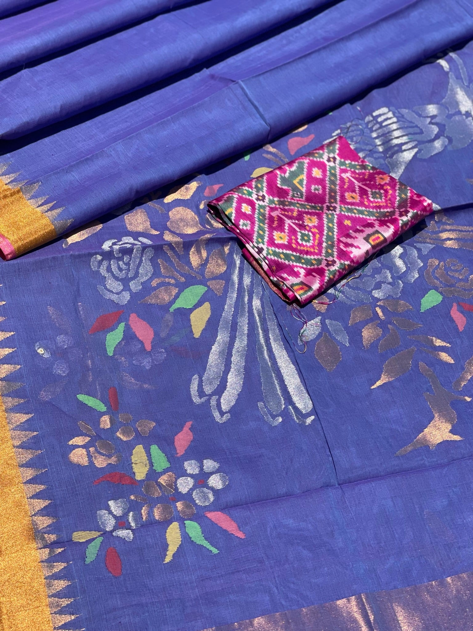 Best stores in hyderabad where i can get best silk(pattu) sarees at a best  price? - Quora