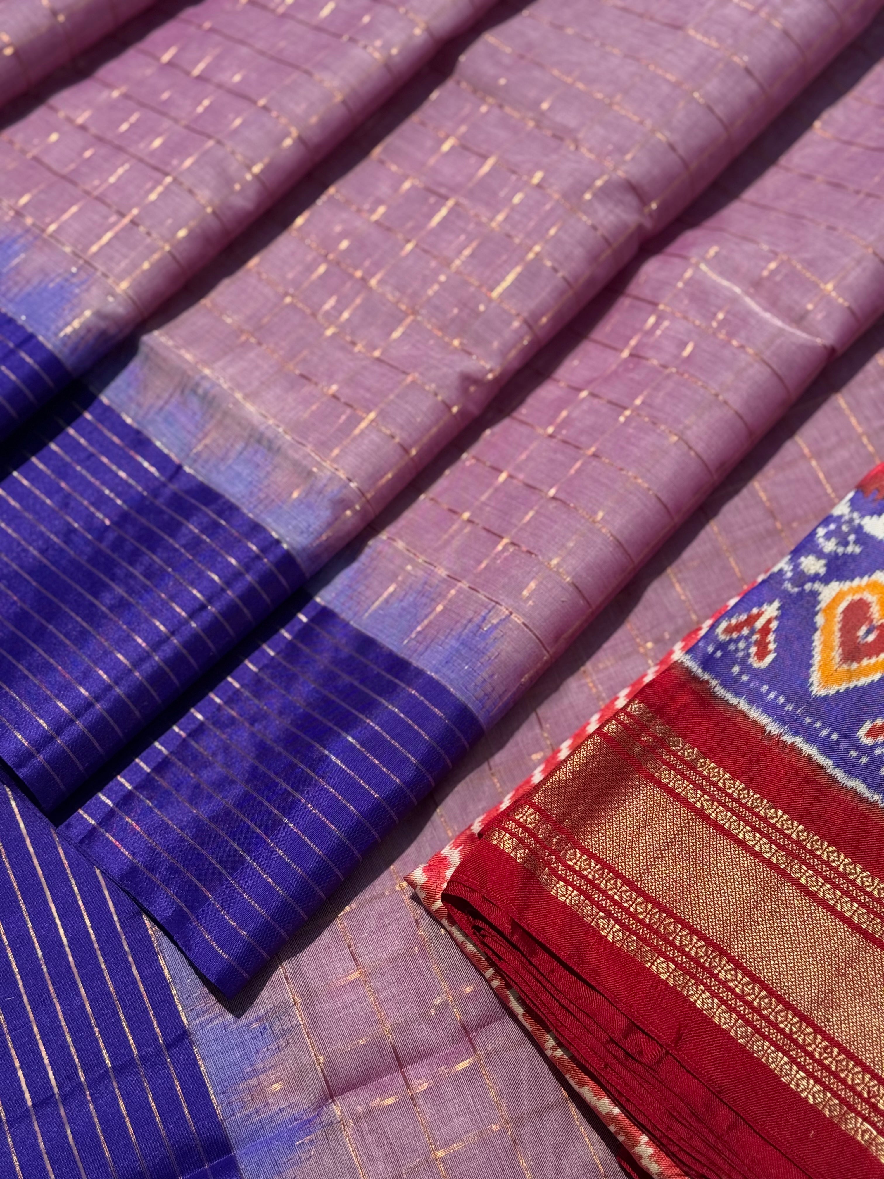 Handspun and handwoven ponduru Khadhi cotton saree with zari checks