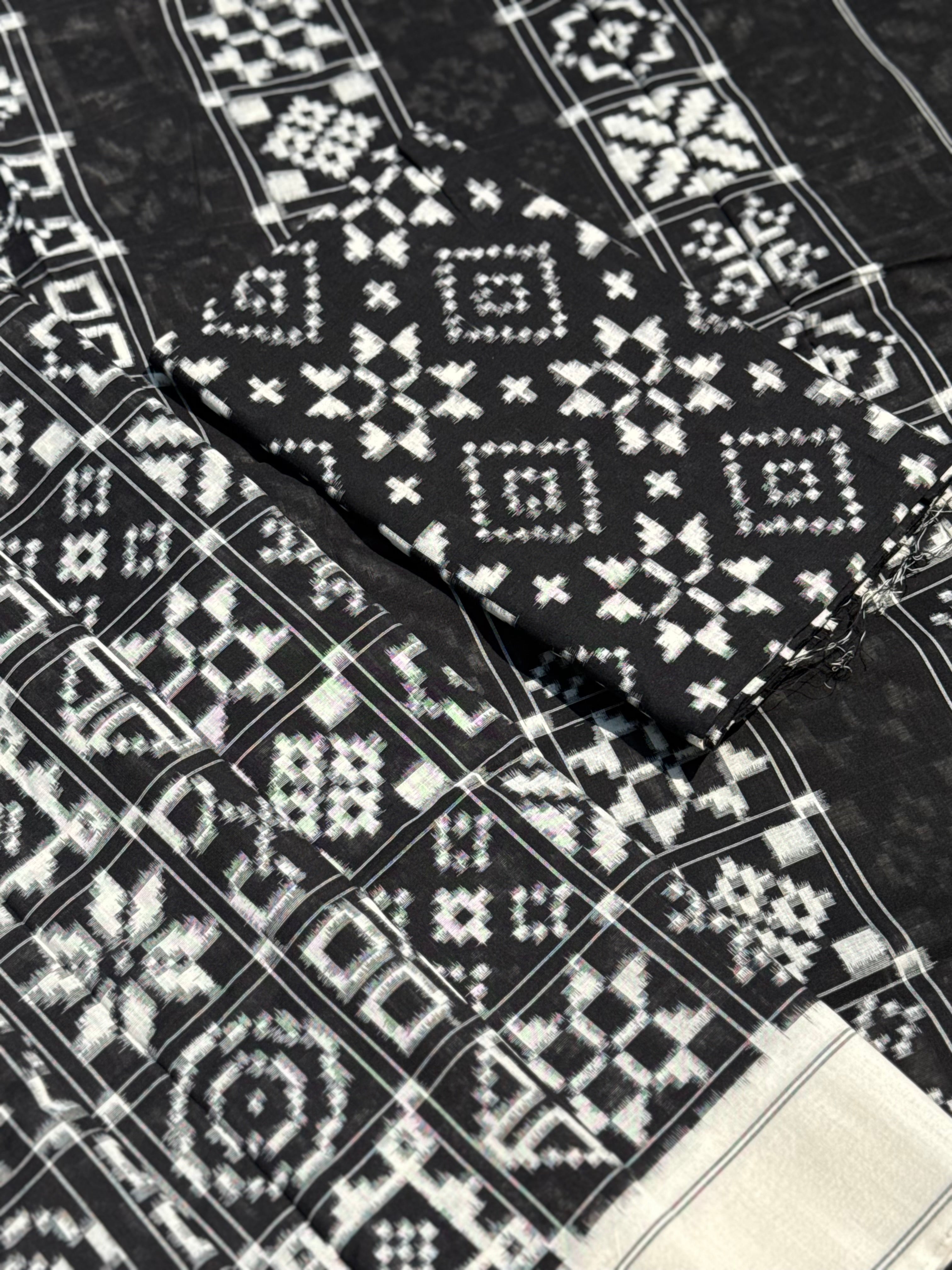 Handwoven tie dyed 9 motif Telia Rumal double ikkat cotton saree