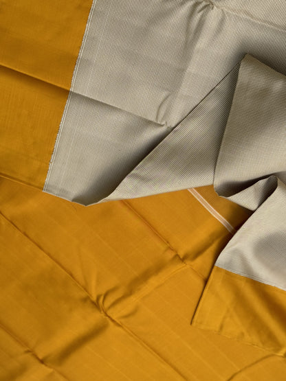 Handwoven Pure Arani Korvai Silk With kasakasa kattam in wheatish white with mustard yellow (Copy)