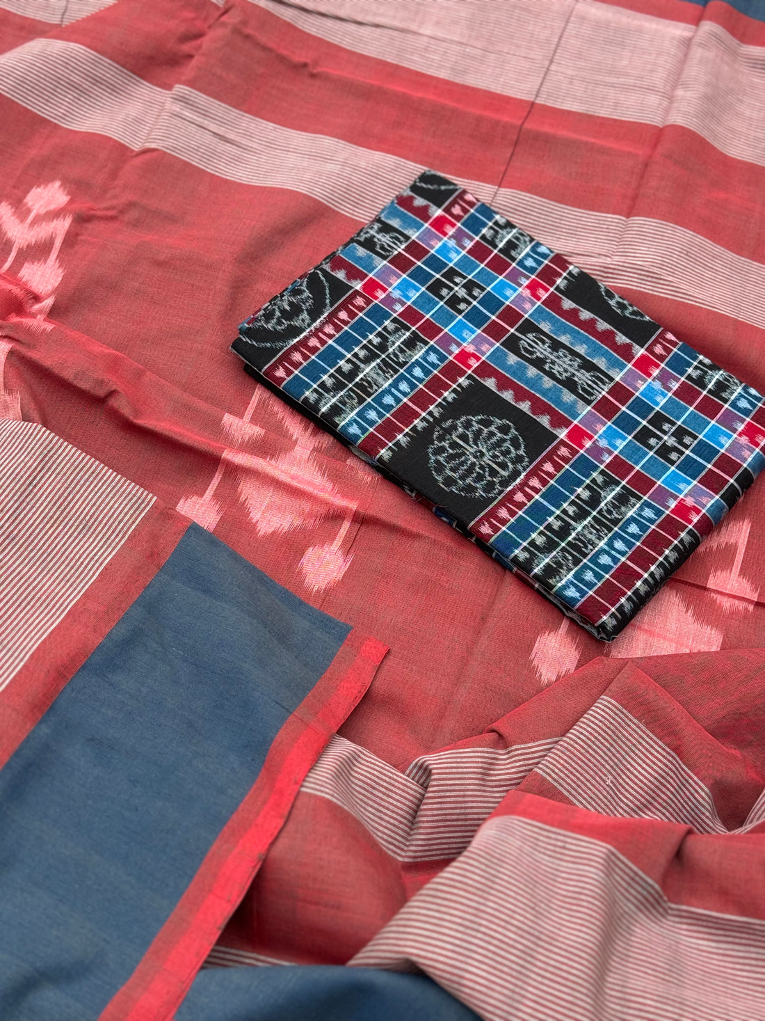 Plum pink with indigo blue weft ikkat cotton saree