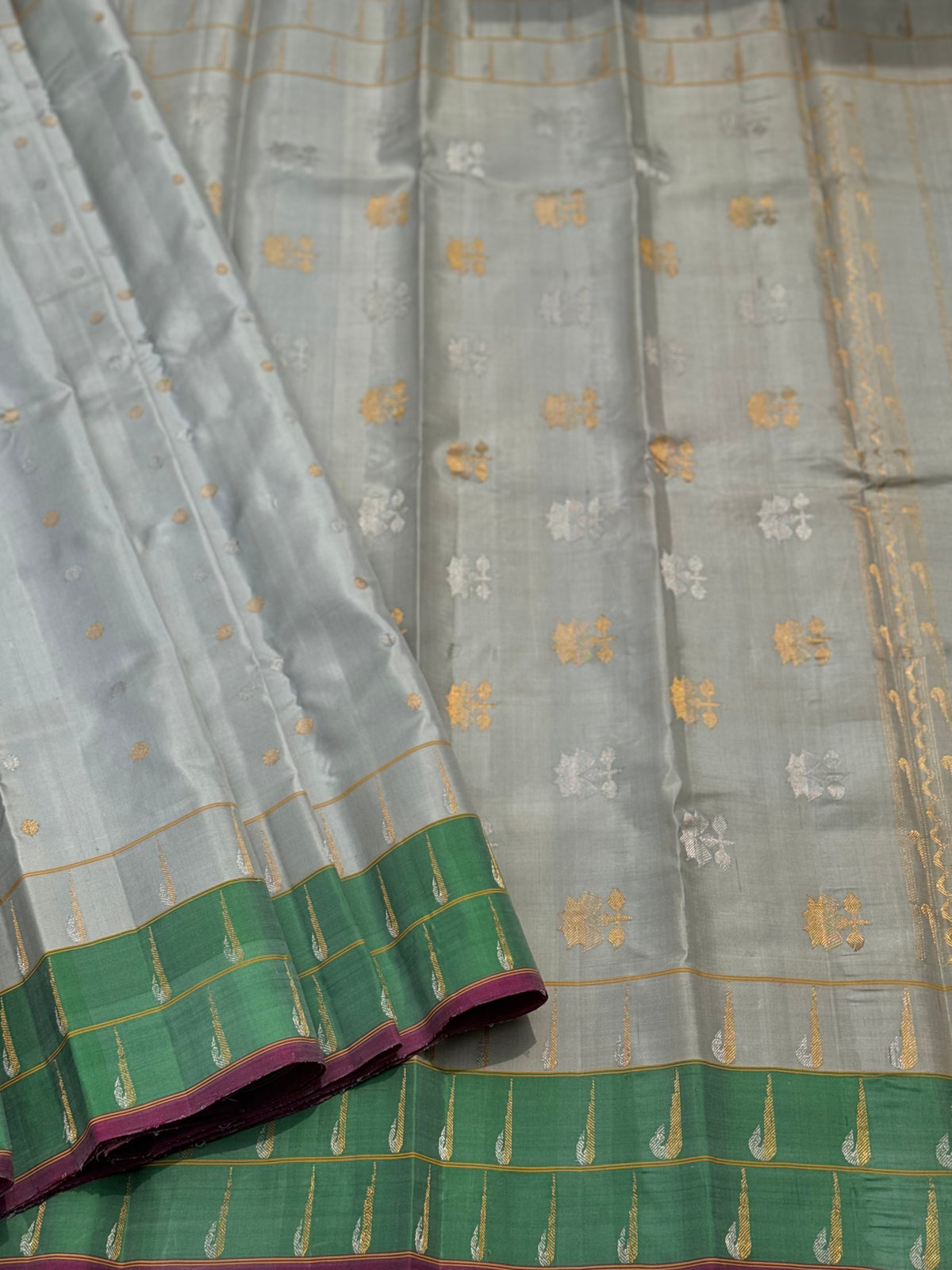 Handwoven triple muniya border inspired kuttu gadwal silk saree