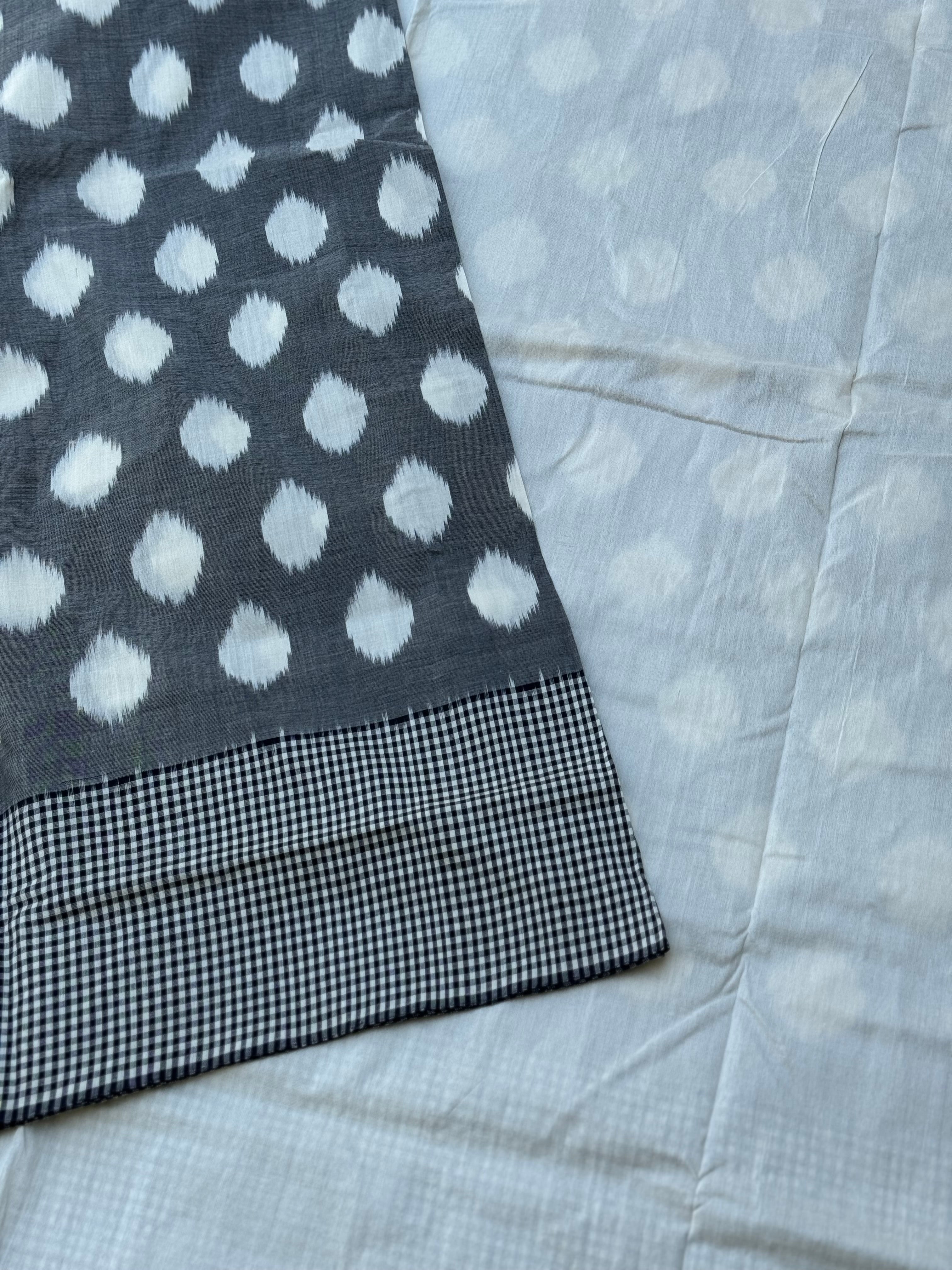 Black white handwoven weft single ikkat cotton saree