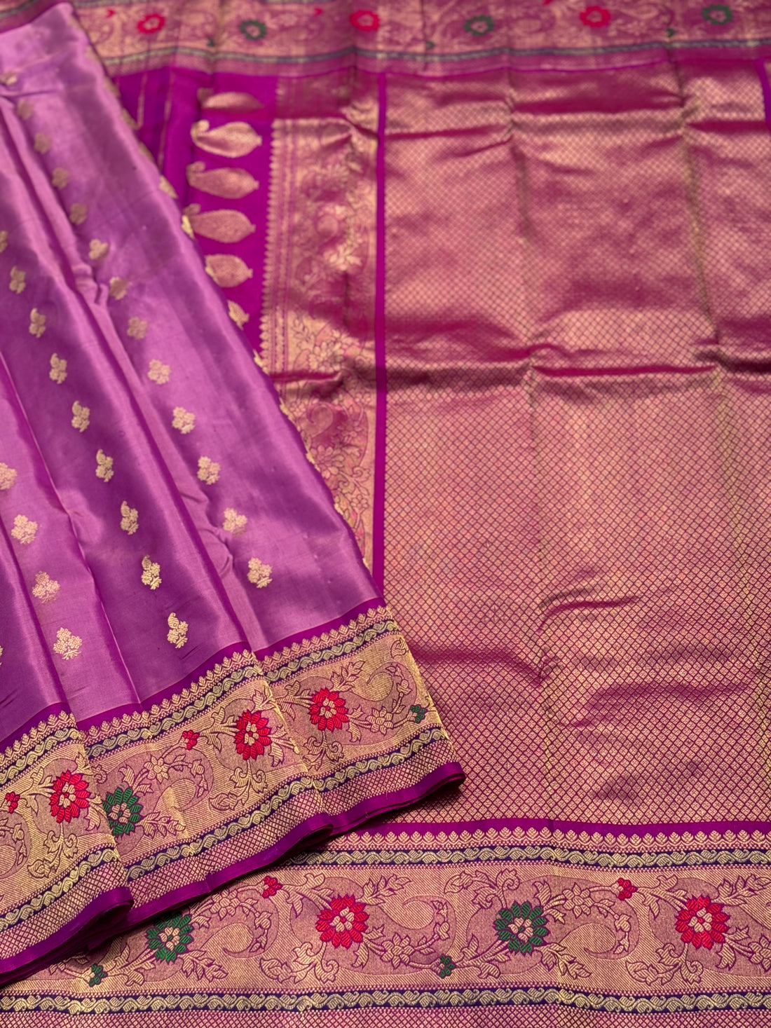 Handwoven meenakari with zari exquisite kuttu gadwal silk saree