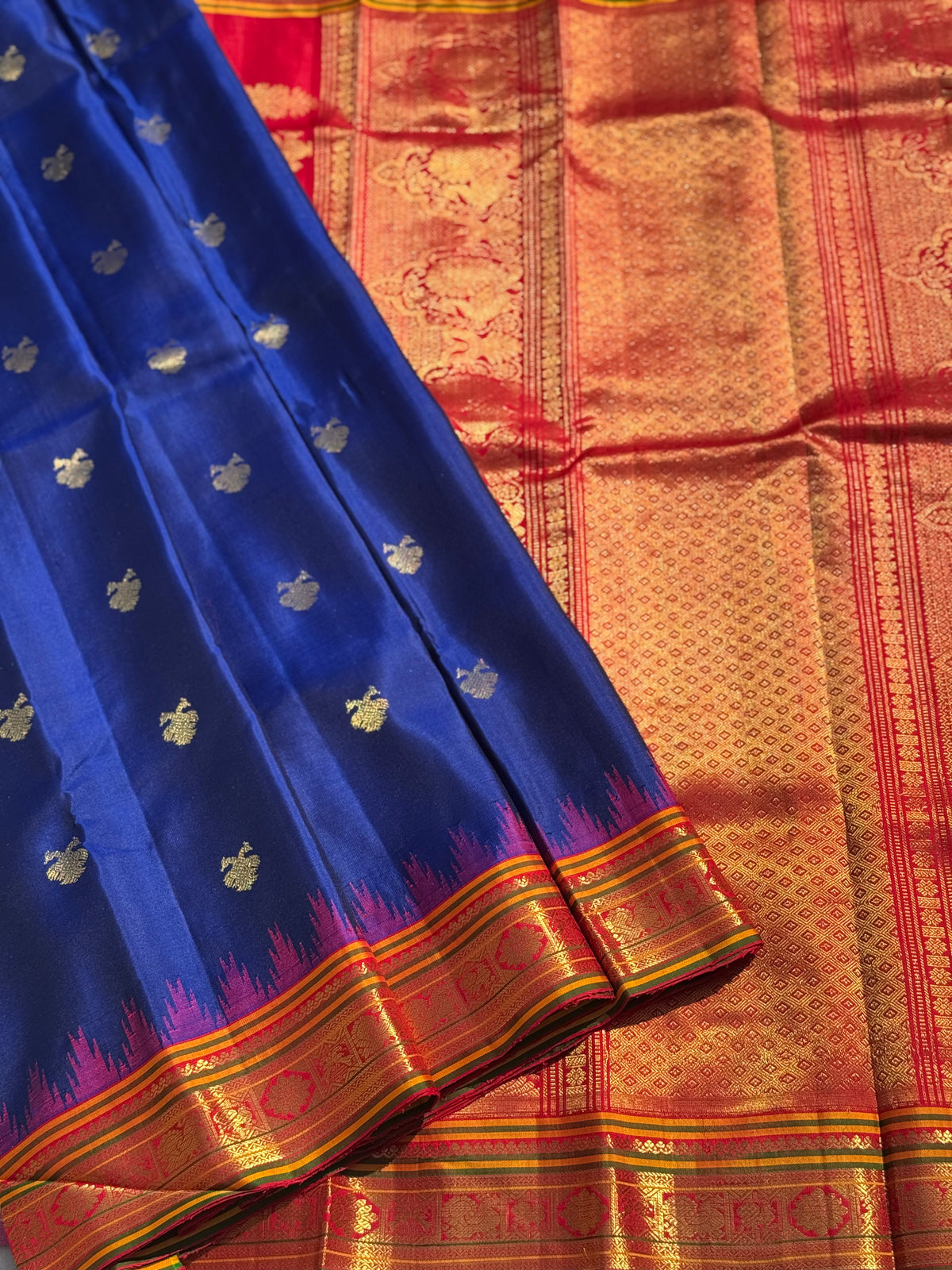 Handwoven gandaberunda kuttu gadwal silk saree