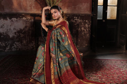 Reserved - Complete Hand Drawn And Hand Painted Penkalamkari In korvai Kanchivaram Silk Saree